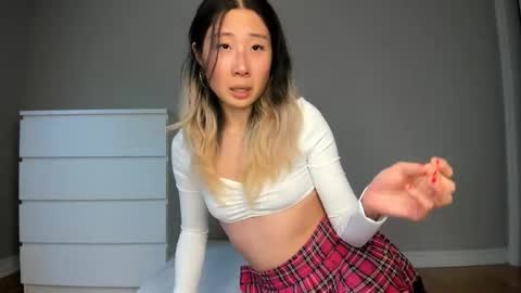 Snapshot of jiwooe chatting on 03/25/26, 06:36 Jiwoo online show from 03/25/26, 06:36