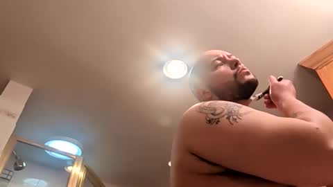 Snapshot of jizzle192 chatting on 03/01/26, 06:26 jizzle192 online show from 03/01/26, 06:26