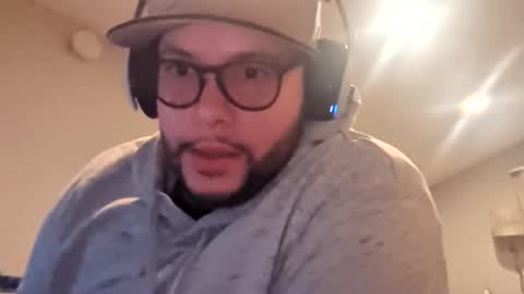 Snapshot of jizzle192 chatting on 03/15/26, 03:56 jizzle192 online show from 03/15/26, 03:56