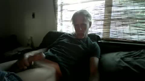 Snapshot of jizzmitten5 chatting on 06/16/26, 11:57 jizzmitten5 online show from 06/16/26, 11:57