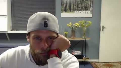 Snapshot of jjameson41 chatting on 10/03/25, 04:04 JamesJan van Rebel online show from 10/03/25, 04:04