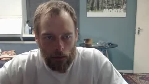 Snapshot of jjameson41 chatting on 12/17/25, 01:44 JamesJan van Rebel online show from 12/17/25, 01:44