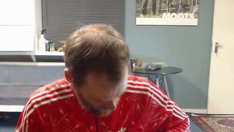 Snapshot of jjameson41 chatting on 12/18/25, 01:55 JamesJan van Rebel online show from 12/18/25, 01:55