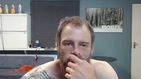 Snapshot of jjameson41 chatting on 01/08/26, 02:14 JamesJan van Rebel online show from 01/08/26, 02:14