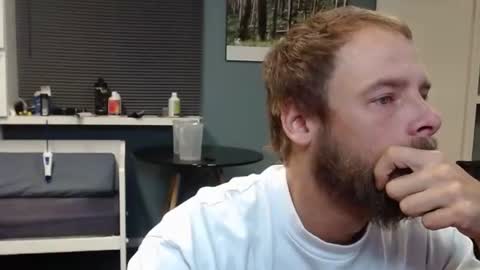 Snapshot of jjameson41 chatting on 01/17/26, 04:06 JamesJan van Rebel online show from 01/17/26, 04:06