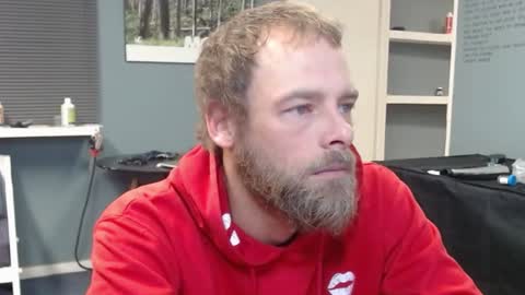 Snapshot of jjameson41 chatting on 01/19/26, 02:37 JamesJan van Rebel online show from 01/19/26, 02:37