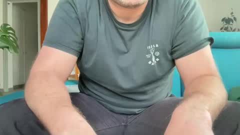Snapshot of jjbb6644 chatting on 01/18/26, 12:42 jjbb6644 online show from 01/18/26, 12:42