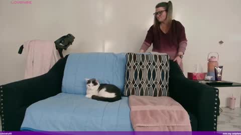 Snapshot of jjjust4fun1985 chatting on 01/23/25, 10:44 Nicole Allen online show from 01/23/25, 10:44