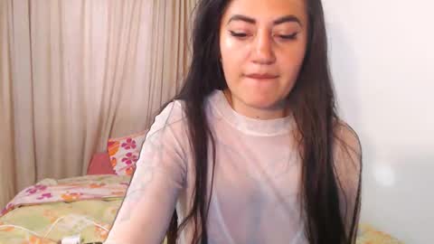 Snapshot of jjodie__ chatting on 04/09/26, 12:10 luuuuuuuuuu online show from 04/09/26, 12:10