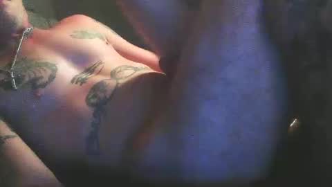 jjohnathan529 online show from 12/28/24, 07:11