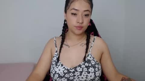 Snapshot of jjulietha95 chatting on 12/31/24, 12:25 Julieta online show from 12/31/24, 12:25