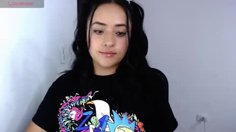 Snapshot of jjulietha95 chatting on 02/27/25, 02:32 Julieta online show from 02/27/25, 02:32