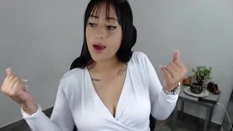 Snapshot of jjulietha95 chatting on 03/26/26, 02:50 Julieta online show from 03/26/26, 02:50