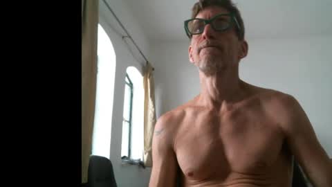 Snapshot of jlmbud chatting on 04/25/26, 10:29 jlmbud online show from 04/25/26, 10:29