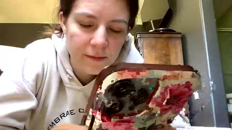 Snapshot of jlynn1997 chatting on 03/16/26, 03:27 jlynn1997 online show from 03/16/26, 03:27