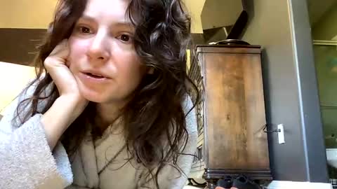 Snapshot of jlynn1997 chatting on 03/18/26, 02:20 jlynn1997 online show from 03/18/26, 02:20