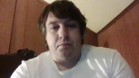 Snapshot of jman10042 chatting on 04/12/26, 09:03 Jake online show from 04/12/26, 09:03