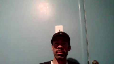 Snapshot of jmb525 chatting on 02/24/25, 12:52 jmb525 online show from 02/24/25, 12:52