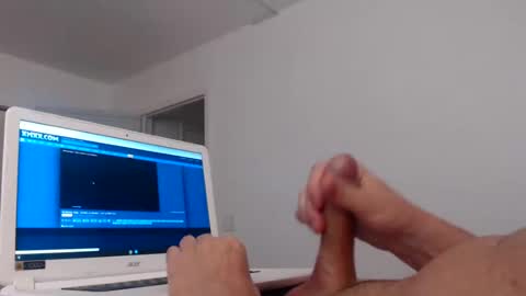 Snapshot of jmc75 chatting on 02/05/25, 02:51 jmc75 online show from 02/05/25, 02:51