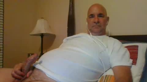 Snapshot of jmichael50 chatting on 10/17/25, 02:48 jmichael50 online show from 10/17/25, 02:48