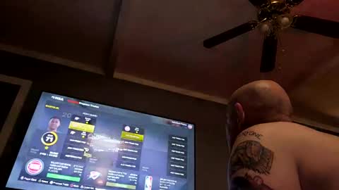 jmo0209 online show from 10/23/25, 08:24