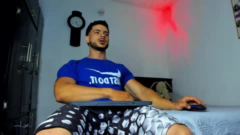 Snapshot of jmortton chatting on 03/18/26, 11:35 IGJmortton online show from 03/18/26, 11:35