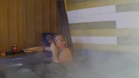 Snapshot of jna1009 chatting on 02/12/26, 02:06 amanda and jake online show from 02/12/26, 02:06