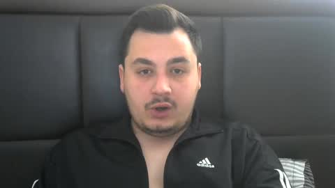 Snapshot of jnsnw chatting on 01/19/25, 07:04 jnsnw online show from 01/19/25, 07:04