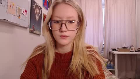 Snapshot of joan_kiss chatting on 09/15/25, 11:32 joan_kiss online show from 09/15/25, 11:32