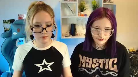 joan_kiss online show from 01/16/26, 02:43