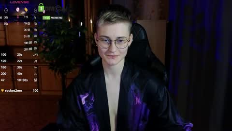 Snapshot of joan_night chatting on 04/20/26, 07:26 J online show from 04/20/26, 07:26