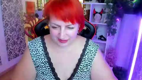 Snapshot of joana_woods chatting on 07/14/26, 10:21 Joana online show from 07/14/26, 10:21