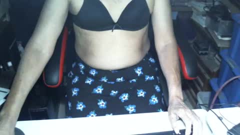 Joana online show from 10/17/25, 05:32