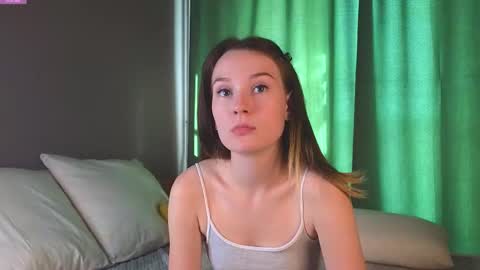 Alice in the country of dreams online show from 09/20/25, 02:45