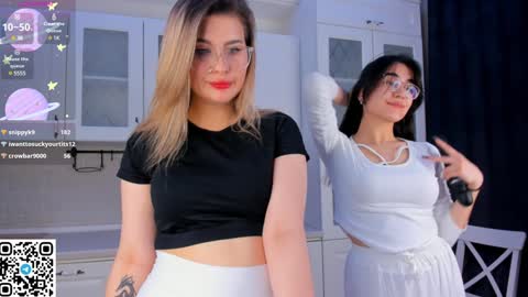 Mia online show from 01/31/25, 11:24