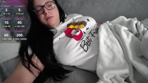 Jo online show from 10/19/25, 06:25