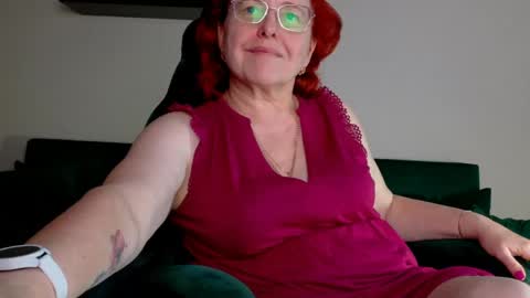 Snapshot of joannaandneighbour chatting on 06/01/26, 08:38 Joanna and Greg online show from 06/01/26, 08:38