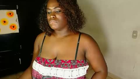 Snapshot of joannediamonds chatting on 02/03/25, 12:04 joannediamonds online show from 02/03/25, 12:04