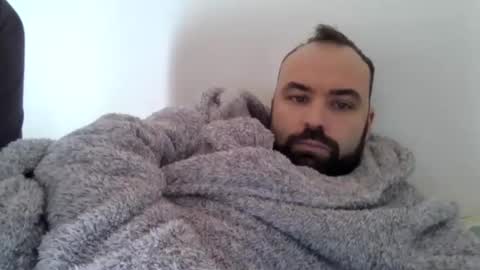 joaodias_18 online show from 12/10/24, 02:17