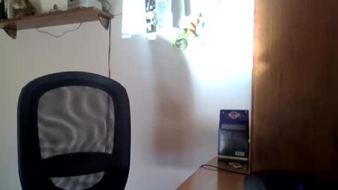 joaodias_18 online show from 12/11/24, 01:06