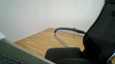 joaodias_18 online show from 06/17/26, 04:41