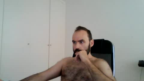 joaodias_18 online show from 06/23/26, 11:41
