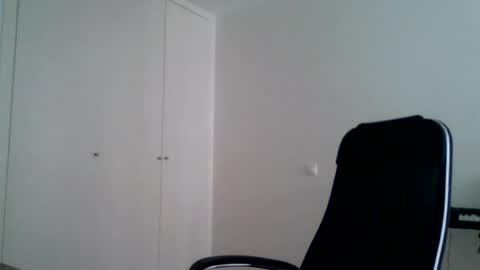 joaodias_18 online show from 08/03/26, 09:04