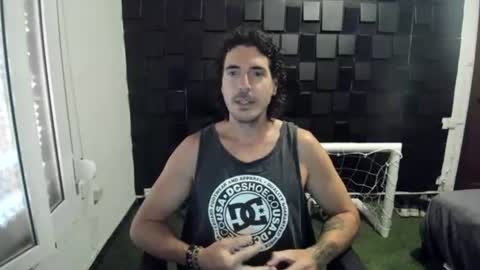 Snapshot of joaquin420_hot chatting on 06/24/26, 08:35 joaquin420_hot online show from 06/24/26, 08:35
