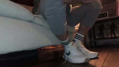 GUILLAUME feet and socks online show from 01/27/25, 05:15