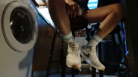 GUILLAUME feet and socks online show from 02/05/25, 04:36