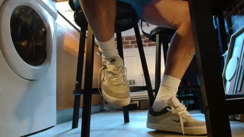 GUILLAUME feet and socks online show from 02/14/25, 08:10