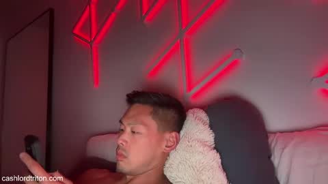 Snapshot of jockb8tor chatting on 04/25/26, 06:49 jockb8tor online show from 04/25/26, 06:49