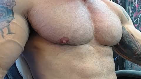 Snapshot of jocobo_hot chatting on 12/25/24, 11:53 jacobo online show from 12/25/24, 11:53