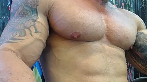 Snapshot of jocobo_hot chatting on 01/14/25, 01:15 jacobo online show from 01/14/25, 01:15